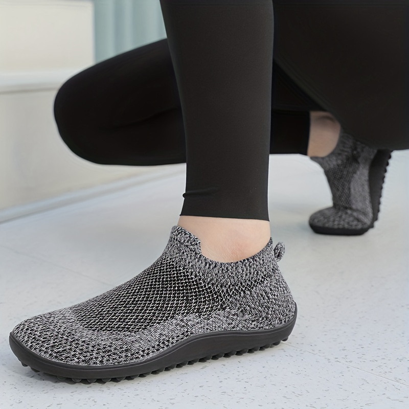 womens knit sock shoes breathable lightweight slip on running shoes casual low top sports shoes details 8